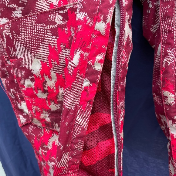 Volcum size medium womens ski pants - Picture 3 of 9